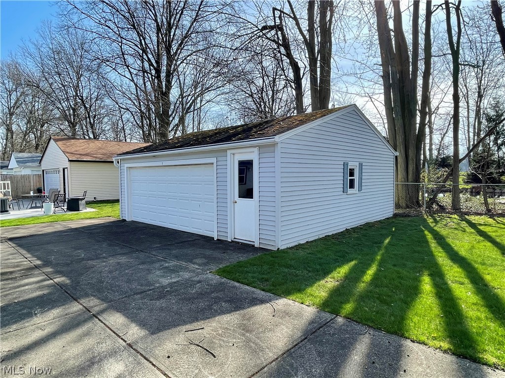 6879 Franke Road Middleburg Heights, OH 44130 - Photo 26 of 30