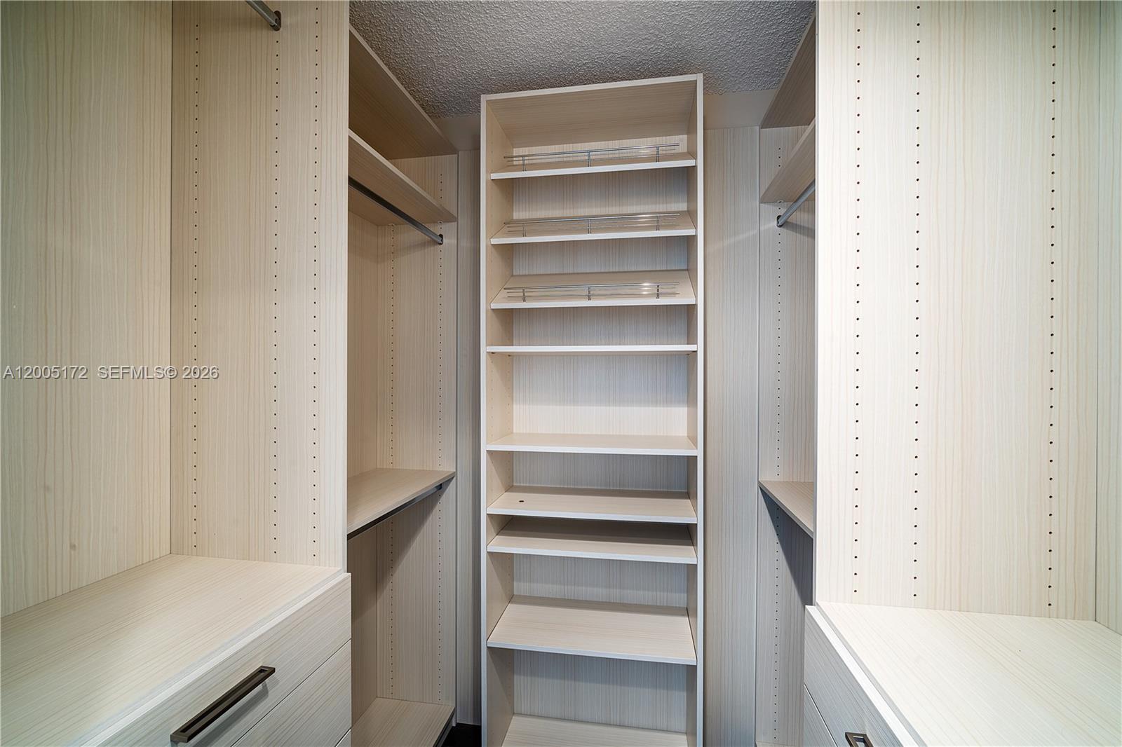 701 Brickell Key Boulevard, Unit 710 Miami, FL 33131 - Photo 15 of 21