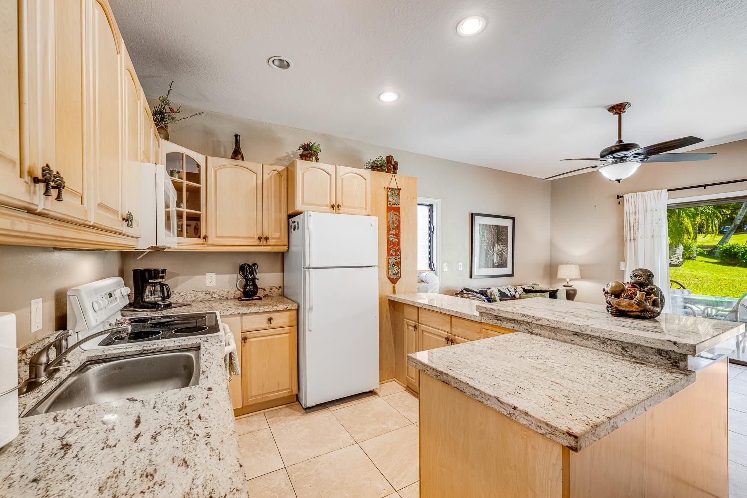 4400 Lower Honoapiilani Road, Unit 154 Lahaina, HI 96761 - Photo 4 of 40