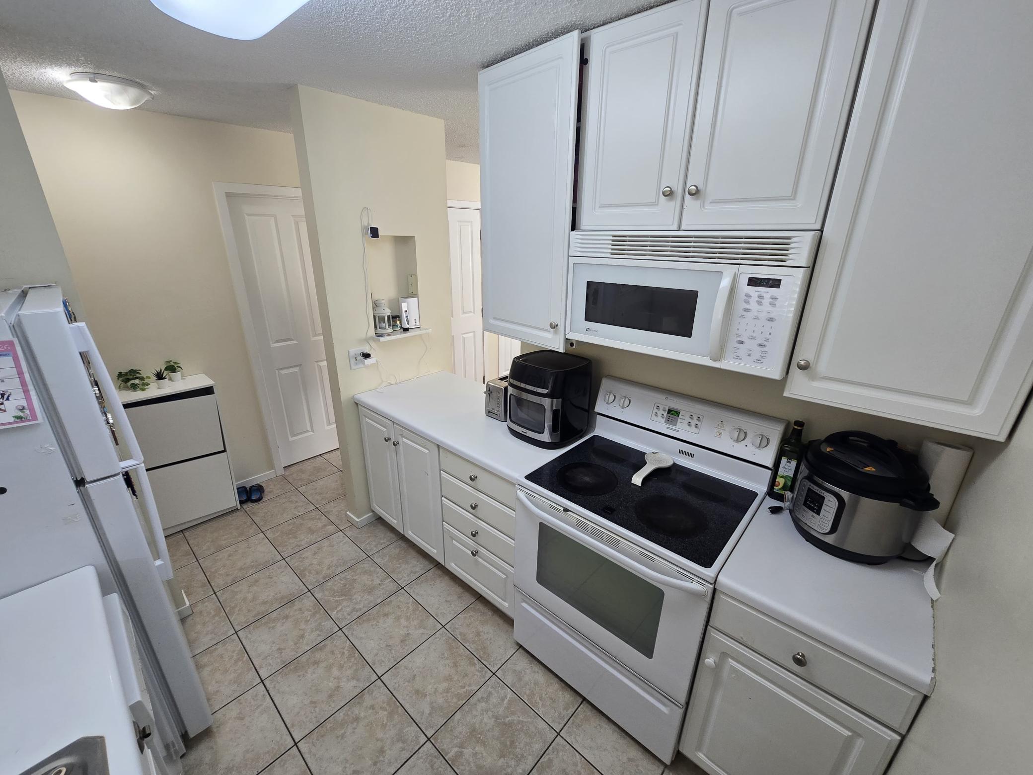 1948 Greenview Place Southwest Rochester, MN 55902 - Photo 7 of 20