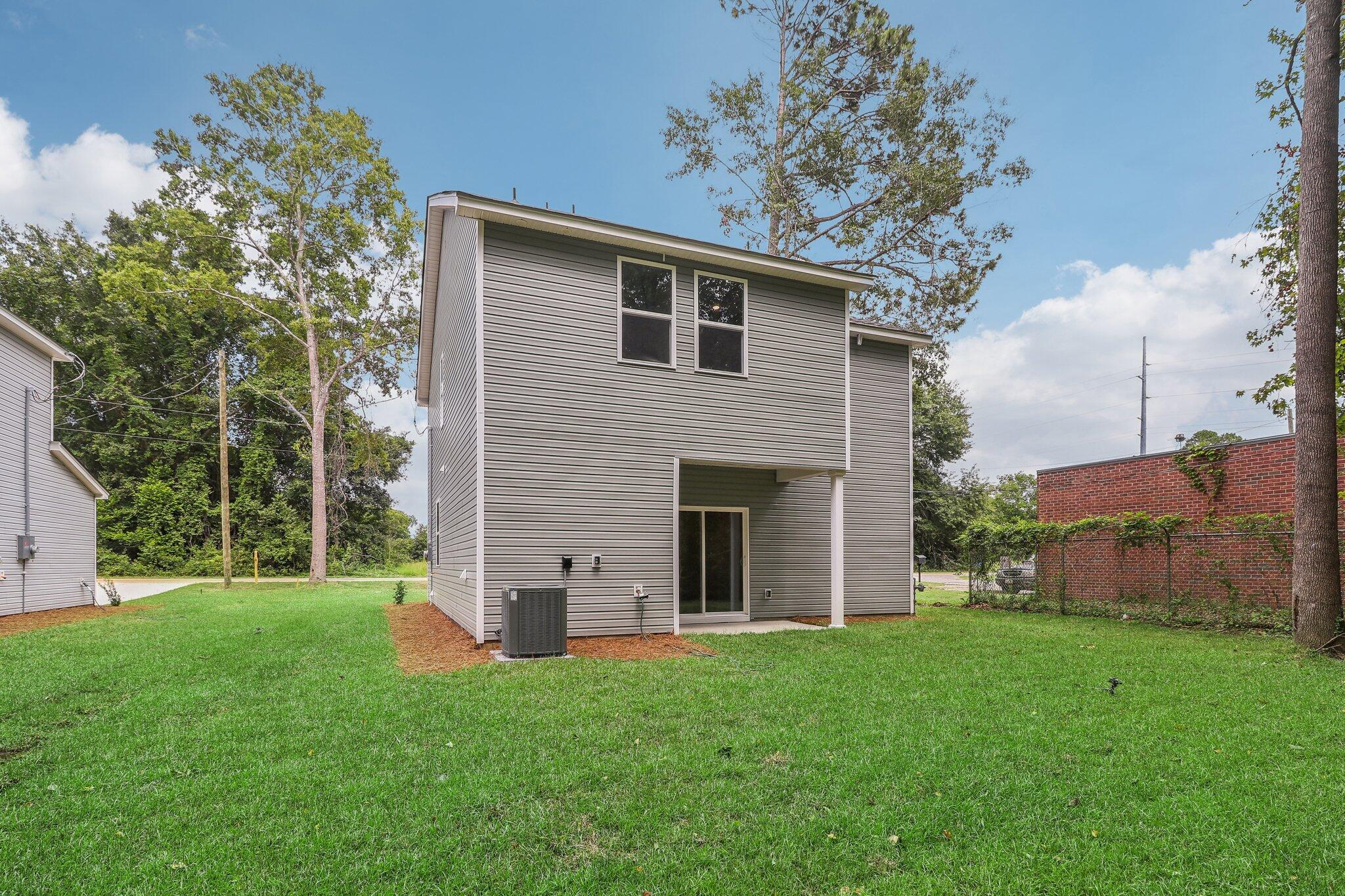 2000 Buggs Lane Summerville, SC 29485 - Photo 29 of 30 Photo is of a similar home