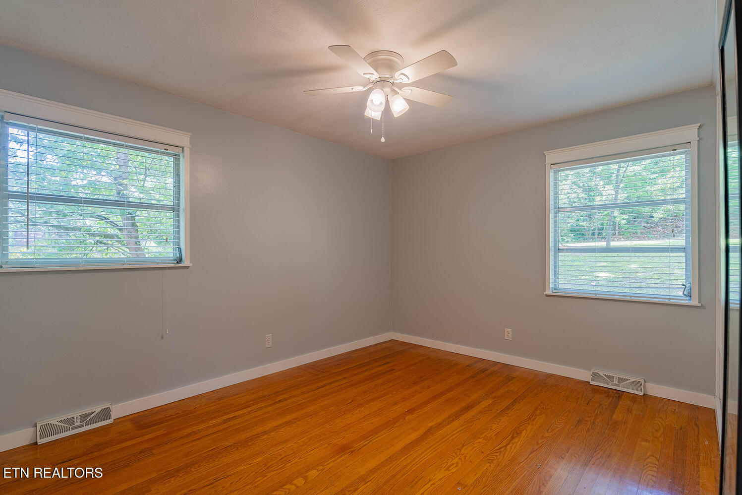 909 West Outer Drive Oak Ridge, TN 37830 - Photo 16 of 34 A7300073-HDR