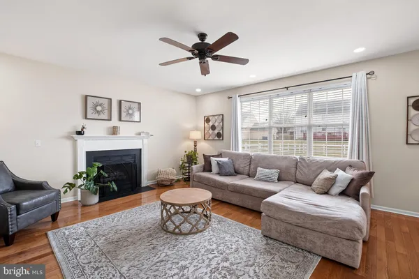 $515,000 | 116 Covington Place, New Castle, DE 19720