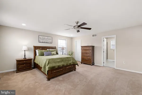 $515,000 | 116 Covington Place, New Castle, DE 19720