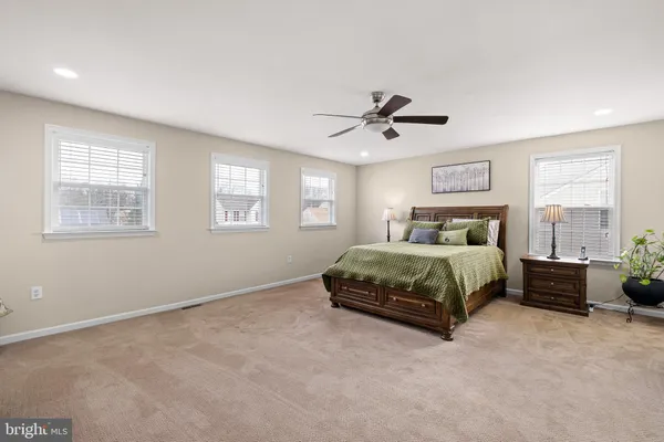 $515,000 | 116 Covington Place, New Castle, DE 19720