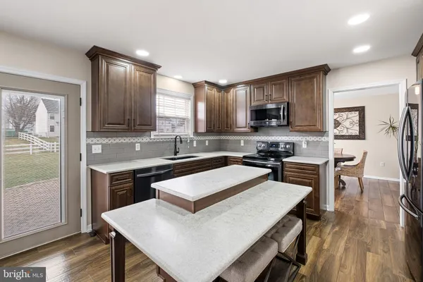 $515,000 | 116 Covington Place, New Castle, DE 19720