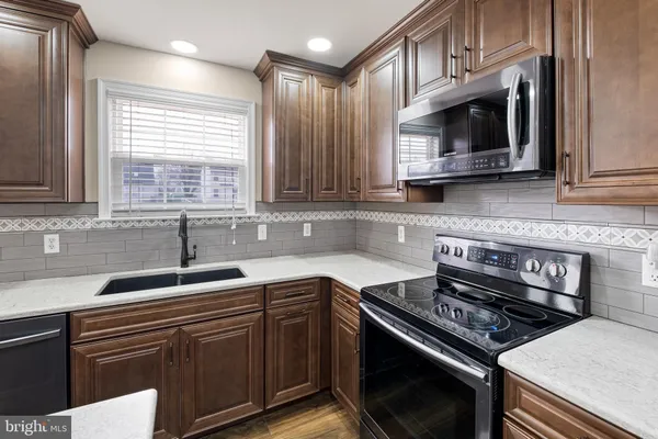 $515,000 | 116 Covington Place, New Castle, DE 19720