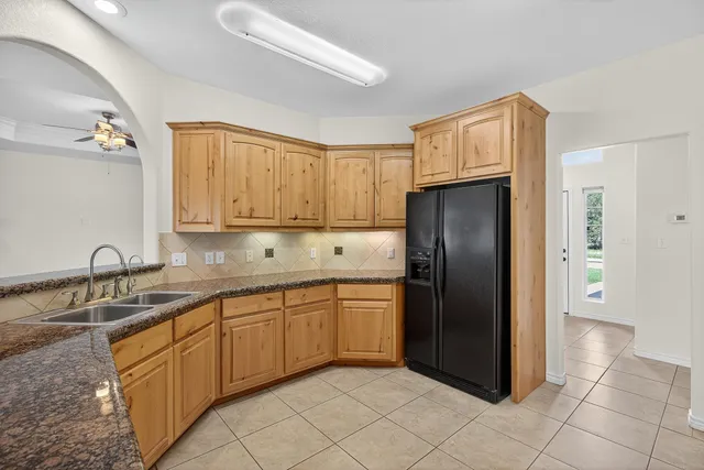 $2,500 | 114 Friend's Wood Avenue, Kingsland, TX 78639