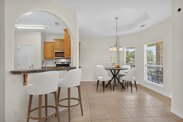 $2,500 | 114 Friend's Wood Avenue, Kingsland, TX 78639