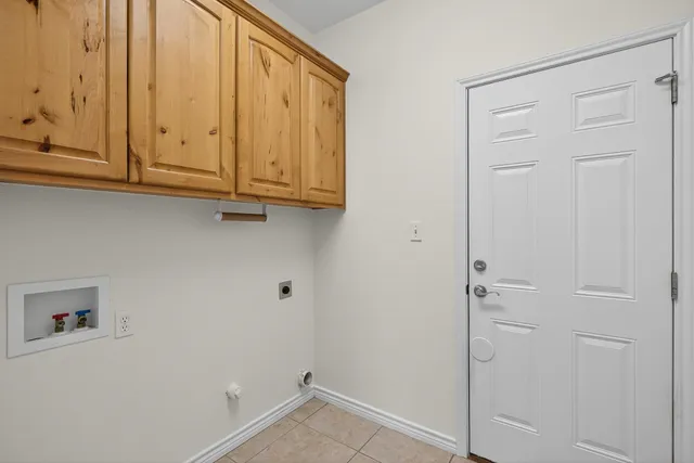 $2,500 | 114 Friend's Wood Avenue, Kingsland, TX 78639