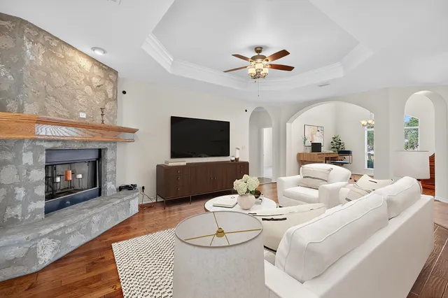 $2,500 | 114 Friend's Wood Avenue, Kingsland, TX 78639