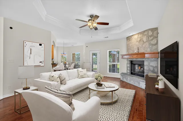 $2,500 | 114 Friend's Wood Avenue, Kingsland, TX 78639