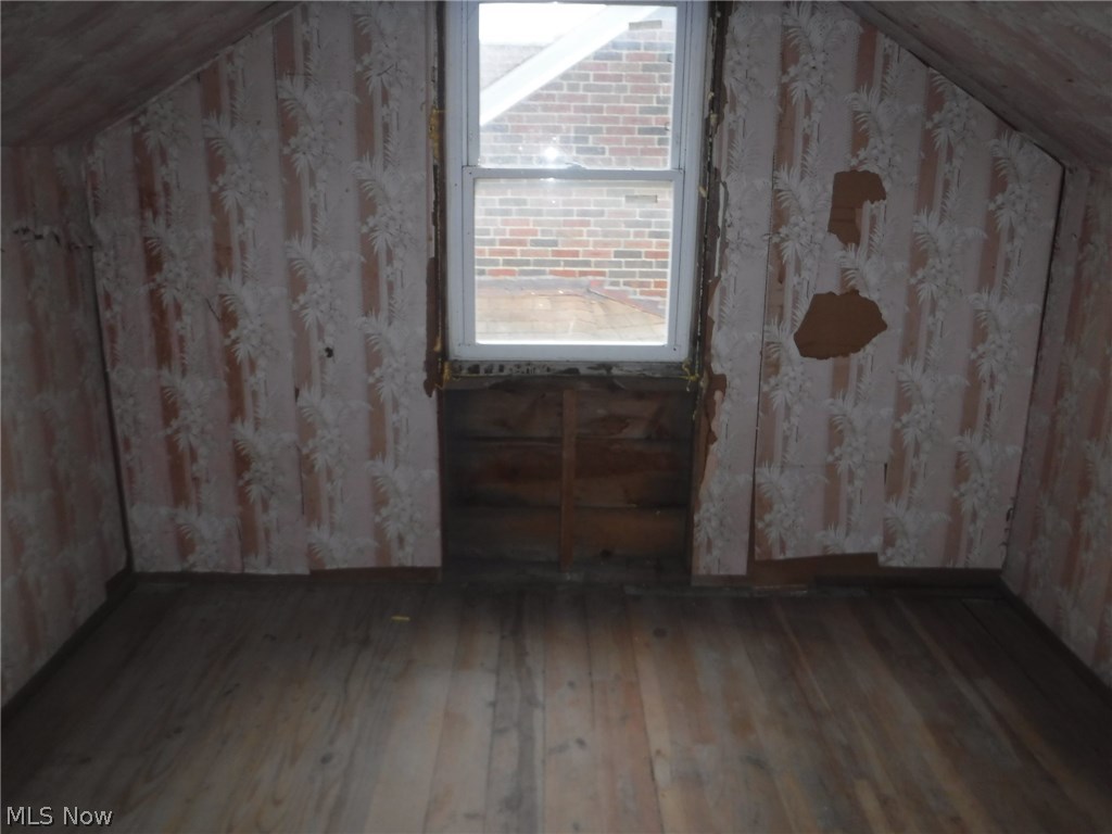 13290 Cedar Road Cleveland, OH 44118 - Photo 8 of 11 Gallery Image 8