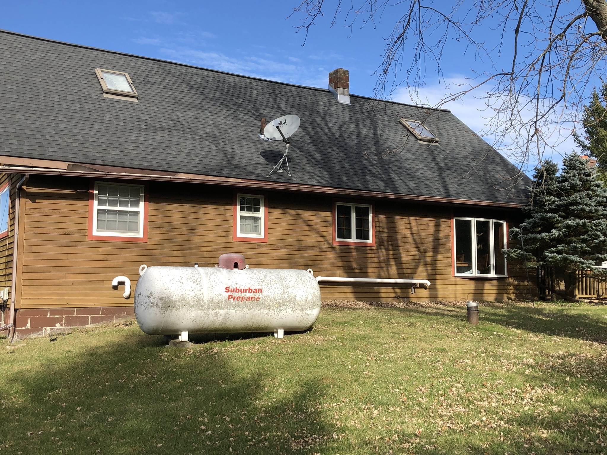 457 Sandborne Road Rotterdam, NY 12137 - Photo 5 of 26 Photo 7