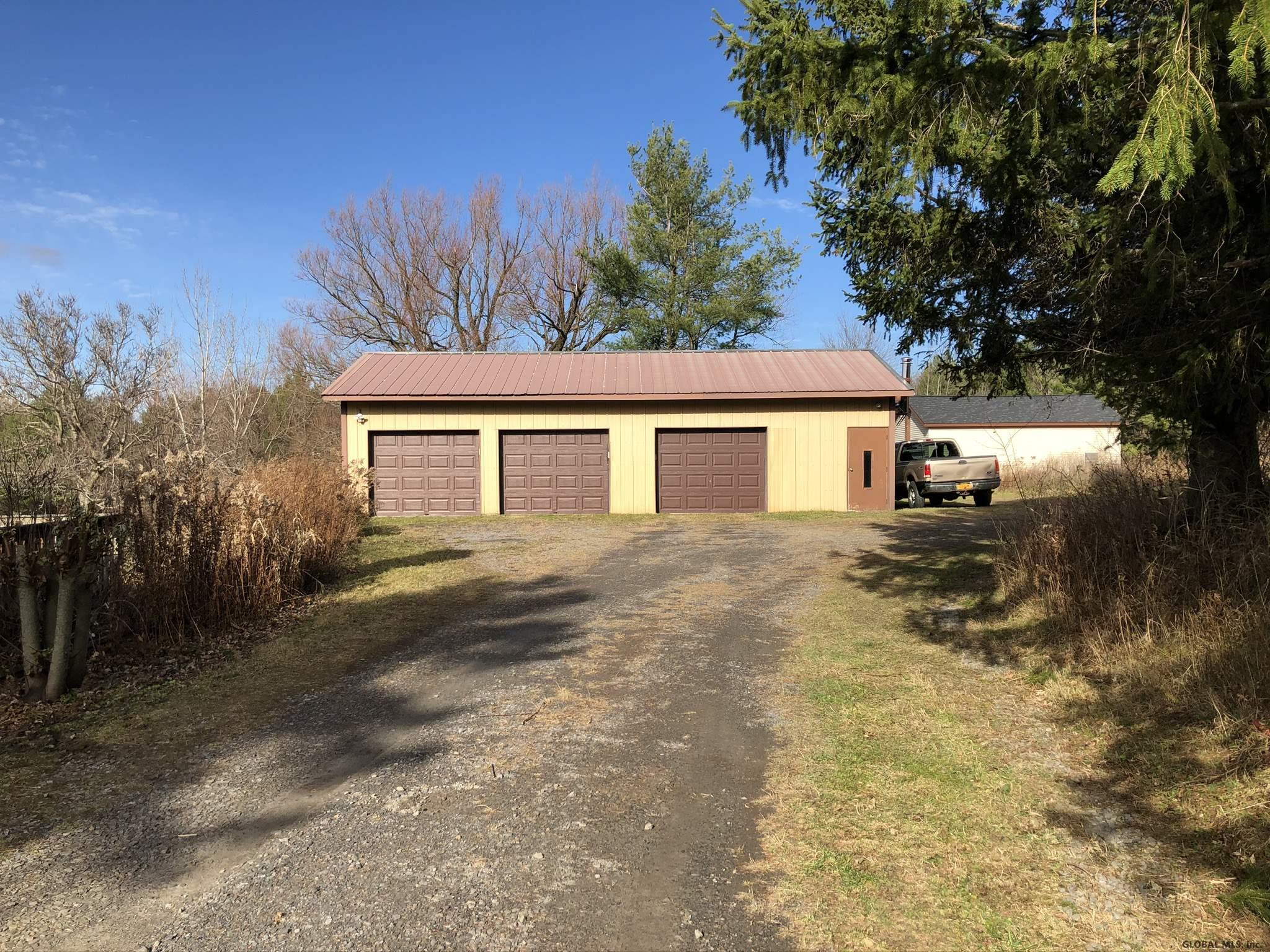 457 Sandborne Road Rotterdam, NY 12137 - Photo 10 of 26 Photo 13