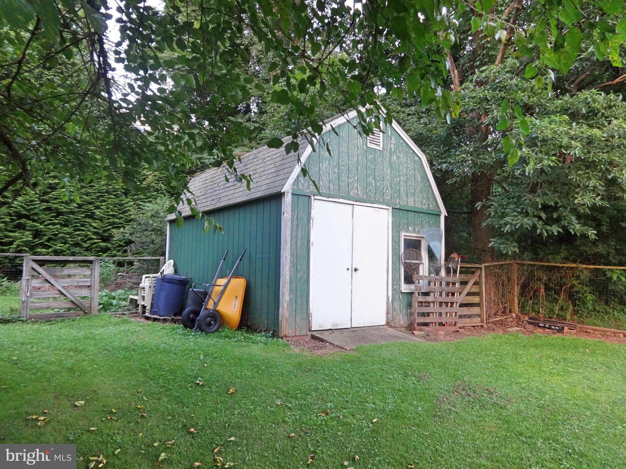 580 Pleasant View Road Lewisberry, PA 17339 - Photo 6 of 31