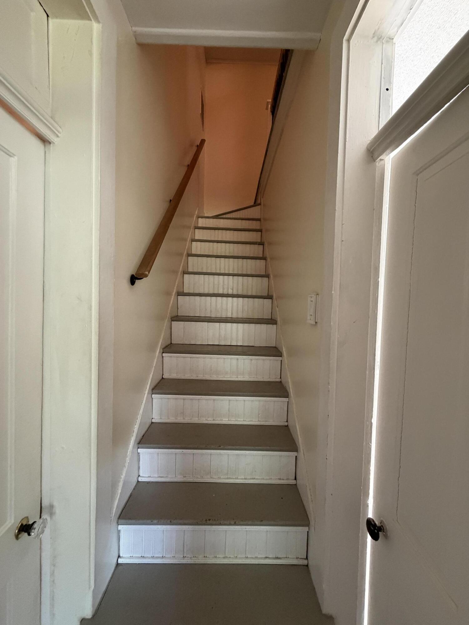 12695 Kirkwood Road Sidney, OH 45365 - Photo 60 of 89 Staircase Up
