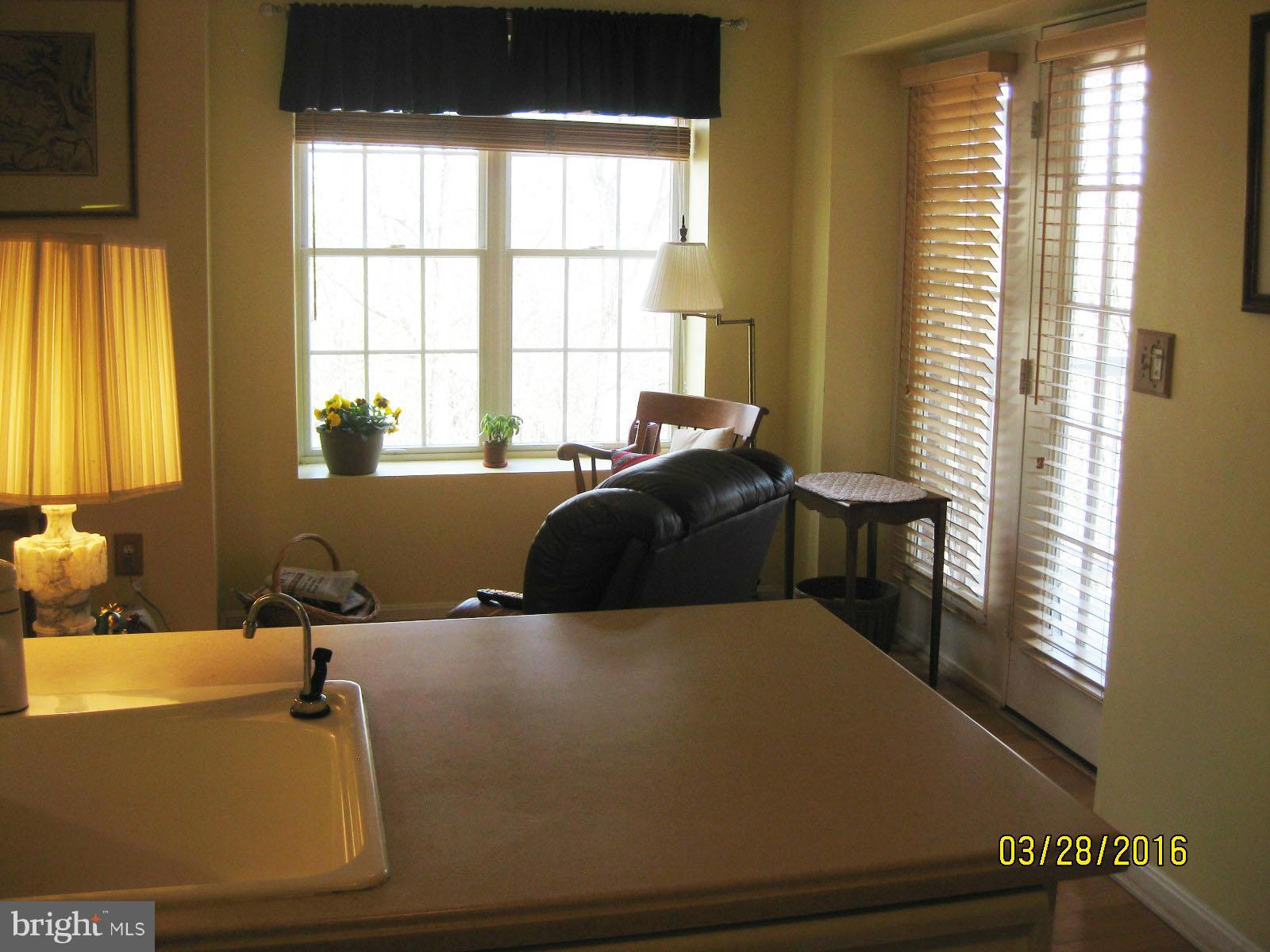 12310 Rosslare Ridge Road, Unit 404 Lutherville-Timonium, MD 21093 - Photo 11 of 23 Family Room