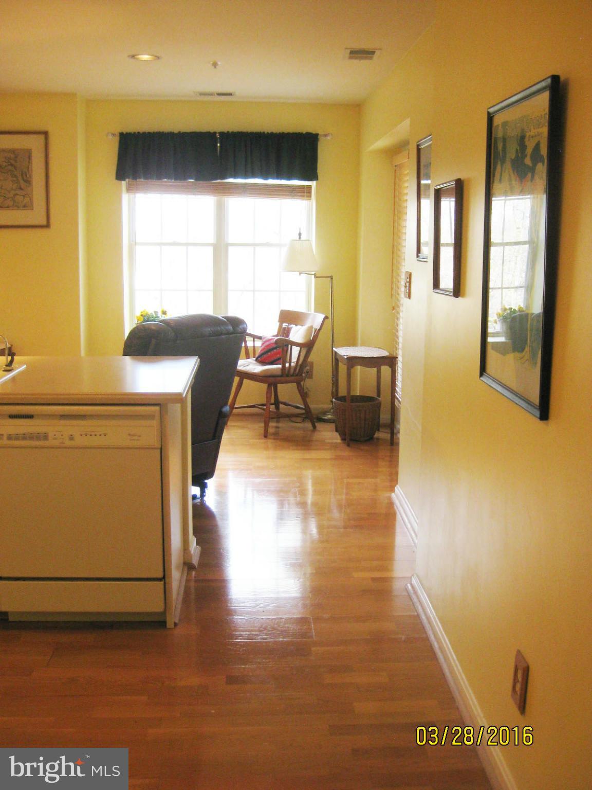 12310 Rosslare Ridge Road, Unit 404 Lutherville-Timonium, MD 21093 - Photo 10 of 23 Kitchen/Family Room