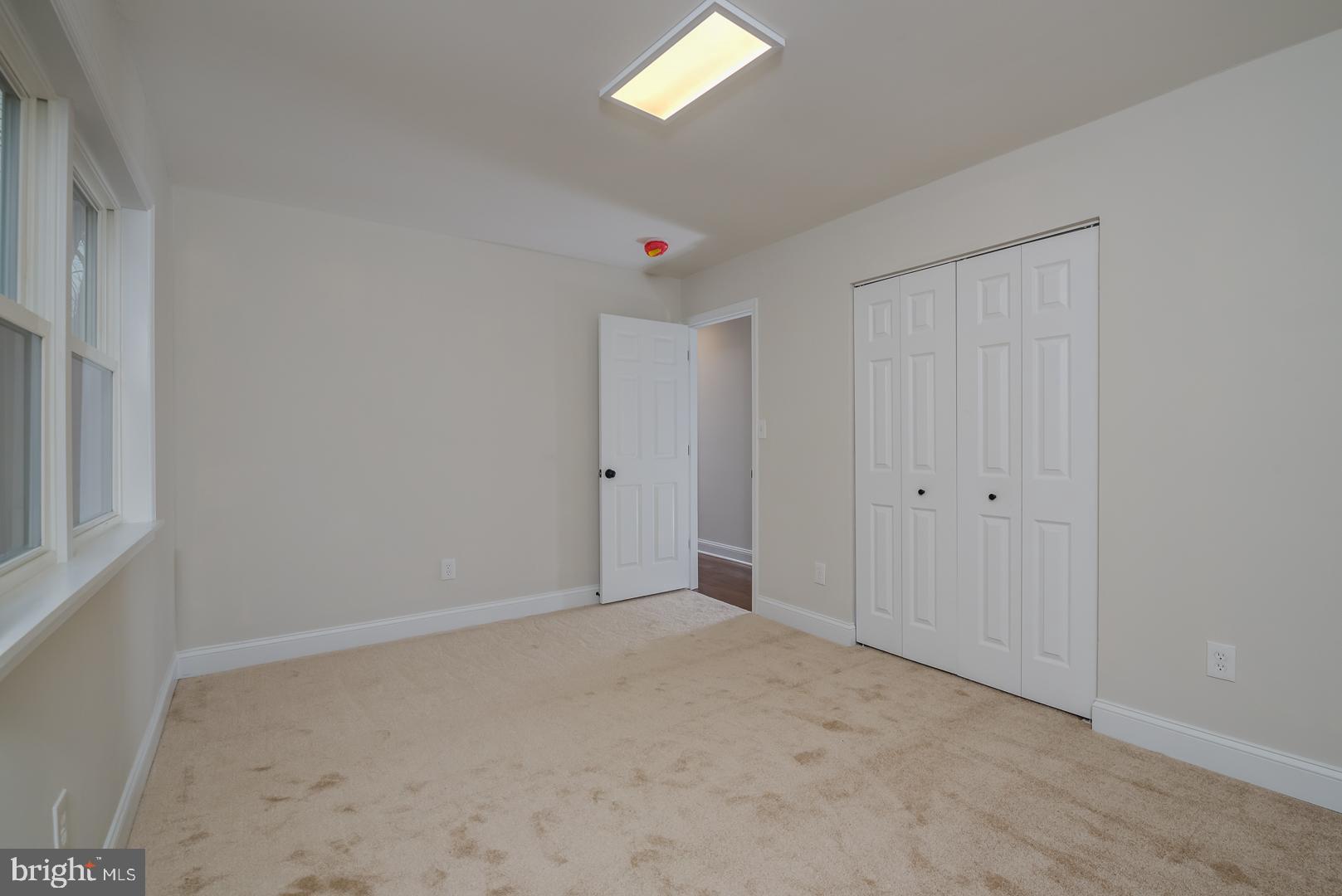 14027 Lindendale Road Woodbridge, VA 22193 - Photo 21 of 32 Gallery Image 21