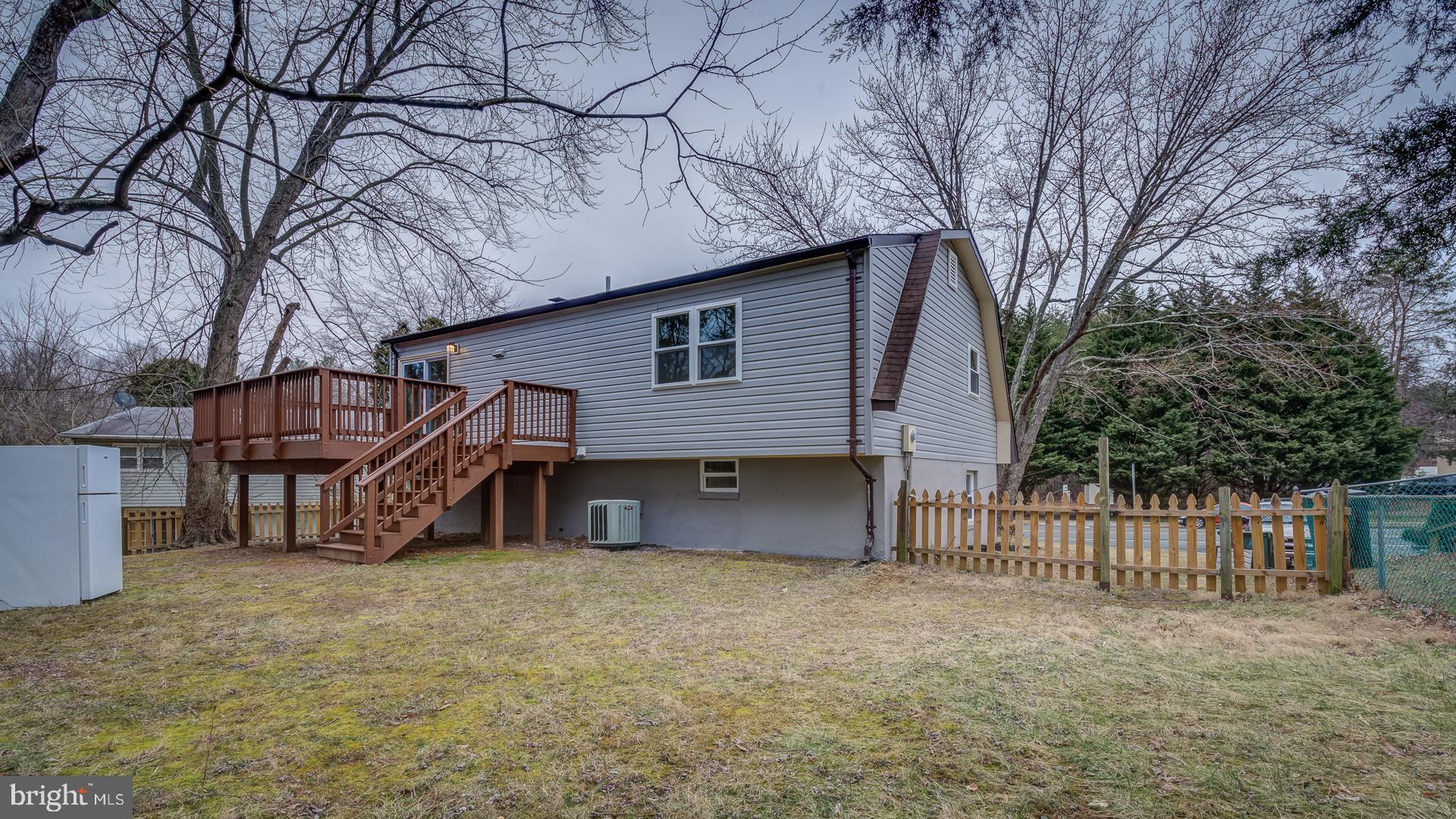 14027 Lindendale Road Woodbridge, VA 22193 - Photo 31 of 32 Gallery Image 31