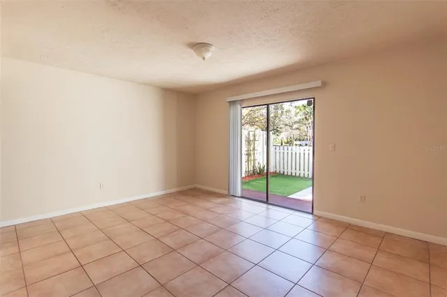 $154,900 | 22701 Watersedge Boulevard, Unit 14, Land O' Lakes, FL 34639