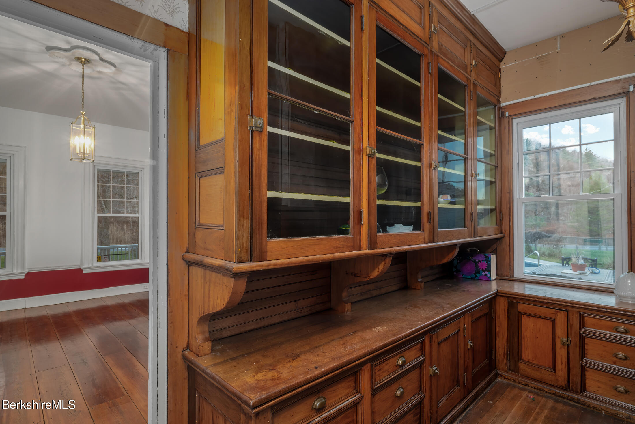 34 Ny Route Petersburg, NY 12138 - Photo 32 of 59 Butler's pantry