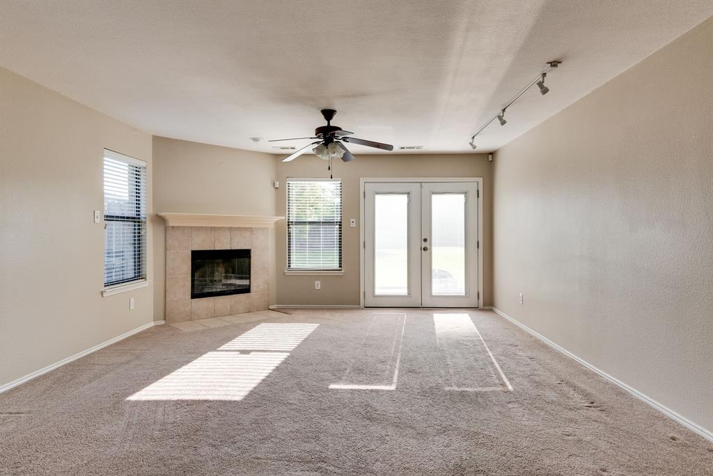 13048 Fencerow Road Fort Worth, TX 76244 - Photo 13 of 29