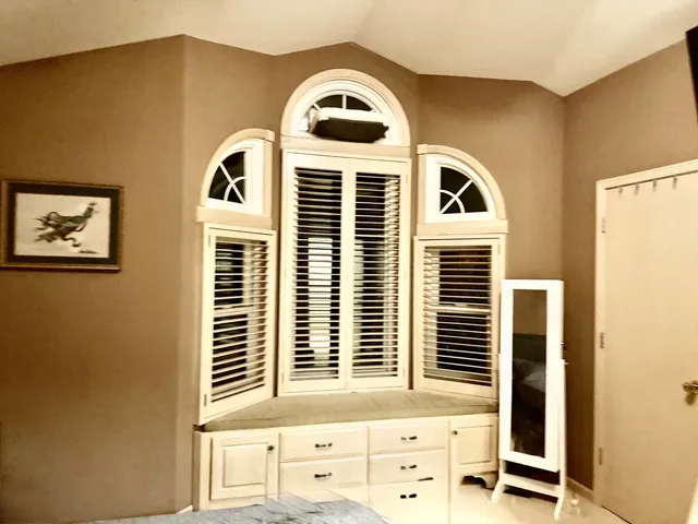 $329,900 | 3 Deer Park Lane, Oglesby, IL 61348