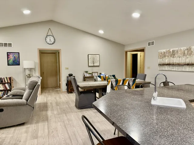 $329,900 | 3 Deer Park Lane, Oglesby, IL 61348