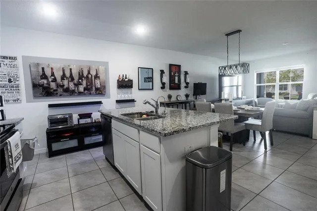 $324,000 | 643 Belgrove Street, DeBary, FL 32713