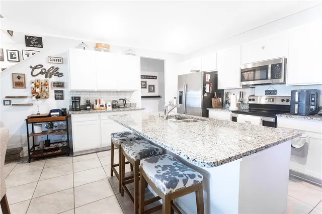 $324,000 | 643 Belgrove Street, DeBary, FL 32713