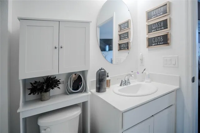 $324,000 | 643 Belgrove Street, DeBary, FL 32713