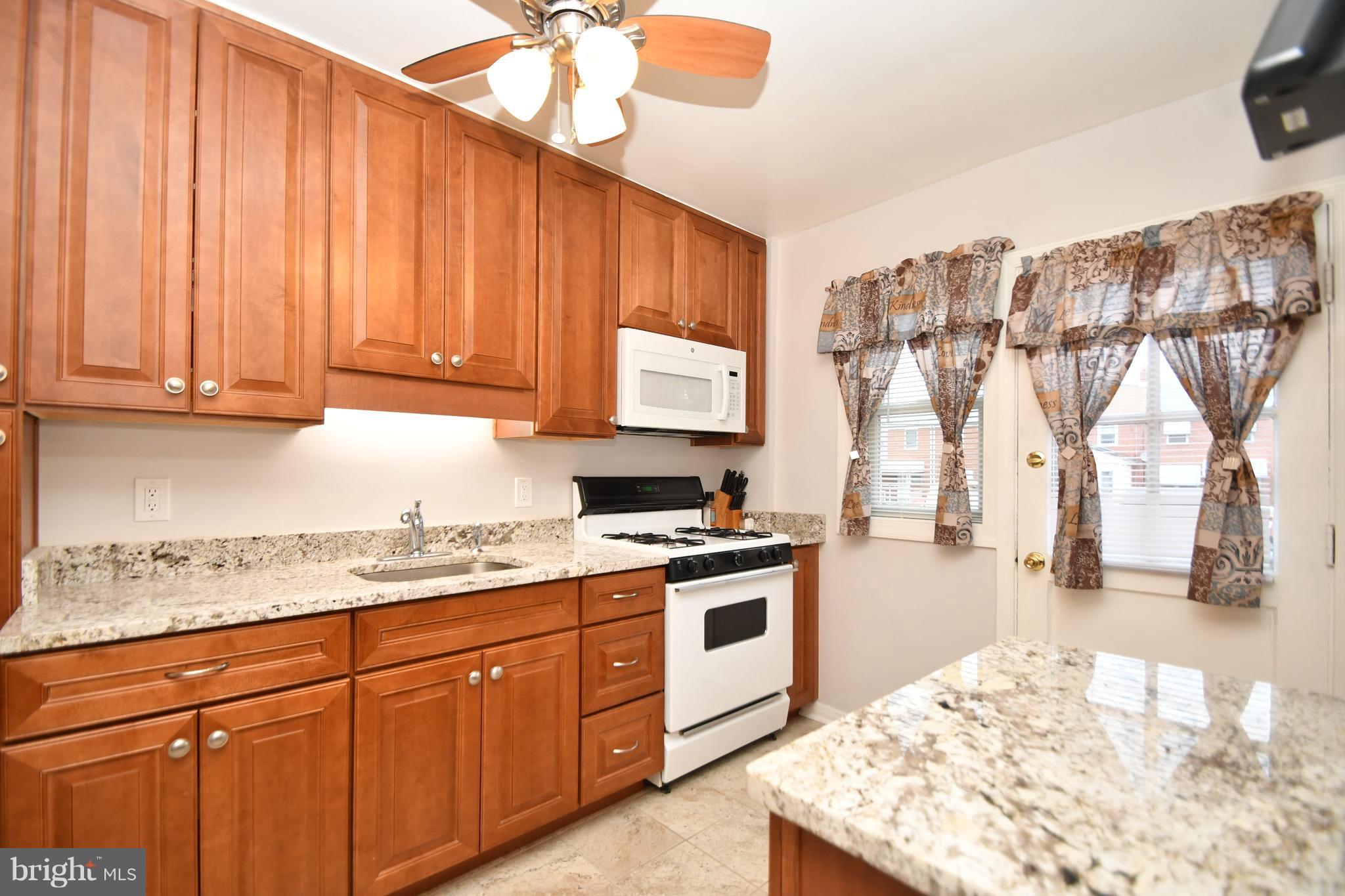 25 Cardinal Road Baltimore, MD 21221 - Photo 11 of 28 Recently remodeled kitchen
