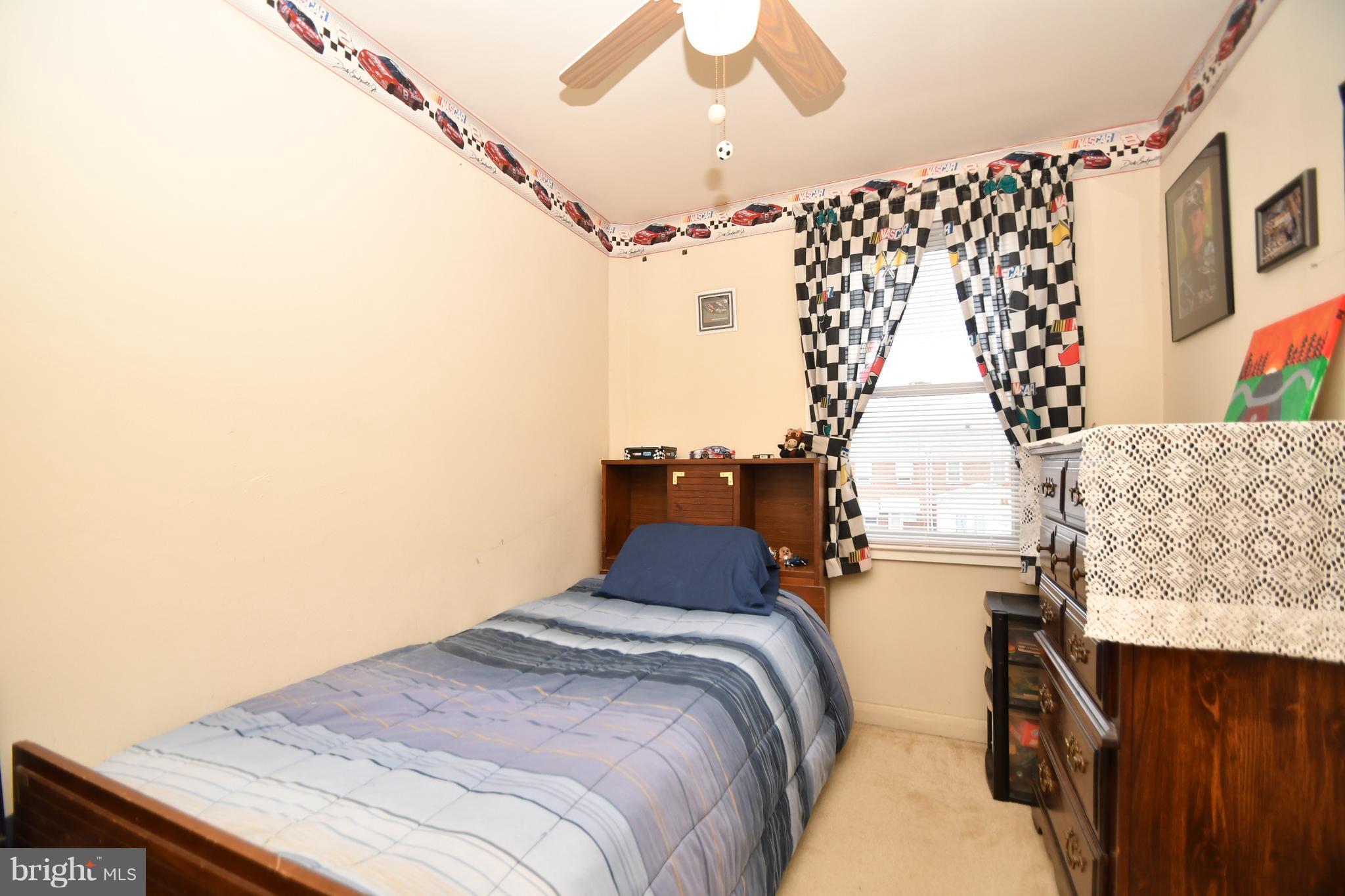 25 Cardinal Road Baltimore, MD 21221 - Photo 18 of 28 Third Bedroom