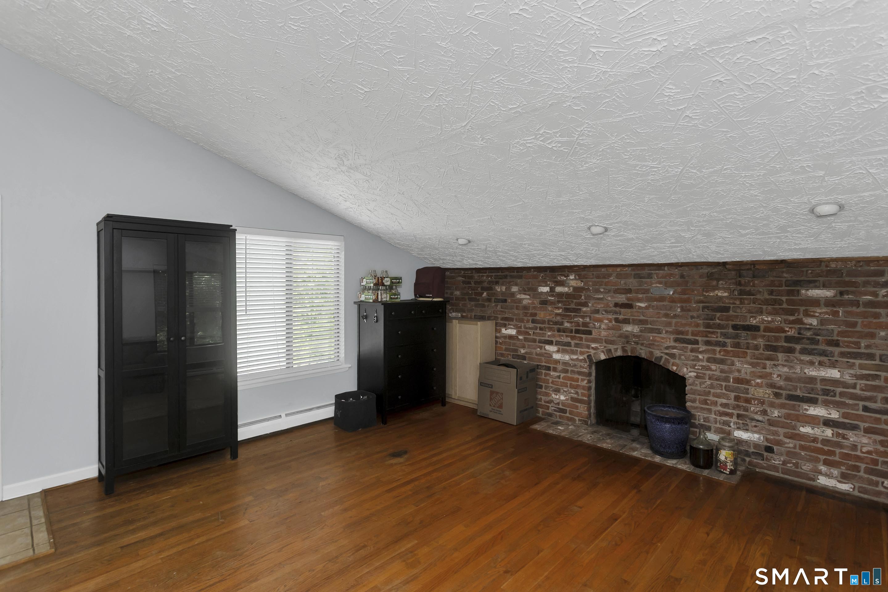 758 Cherry Brook Road Canton, CT 06019 - Photo 11 of 15