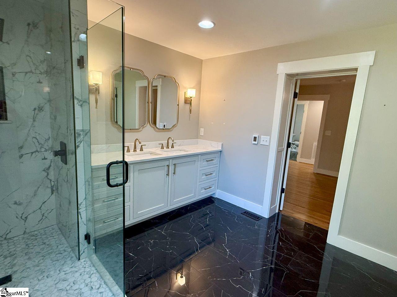 6520 Augusta Road Greenville, SC 29605 - Photo 10 of 17