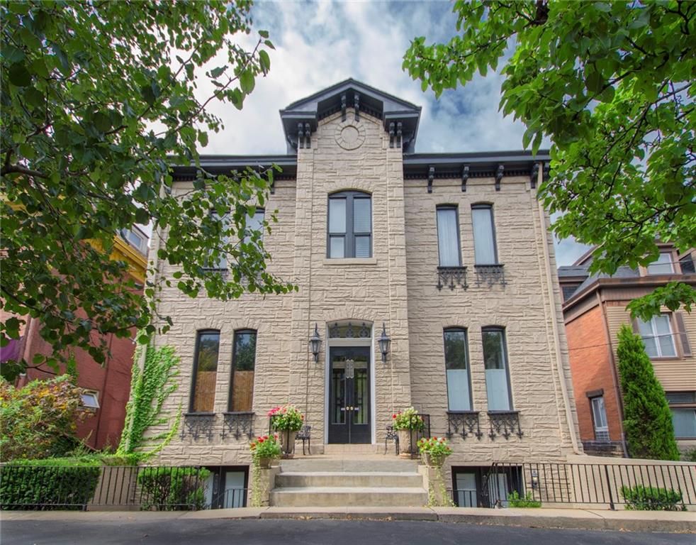 5807 Fifth Avenue Pittsburgh, PA 15232 - Photo 2 of 25