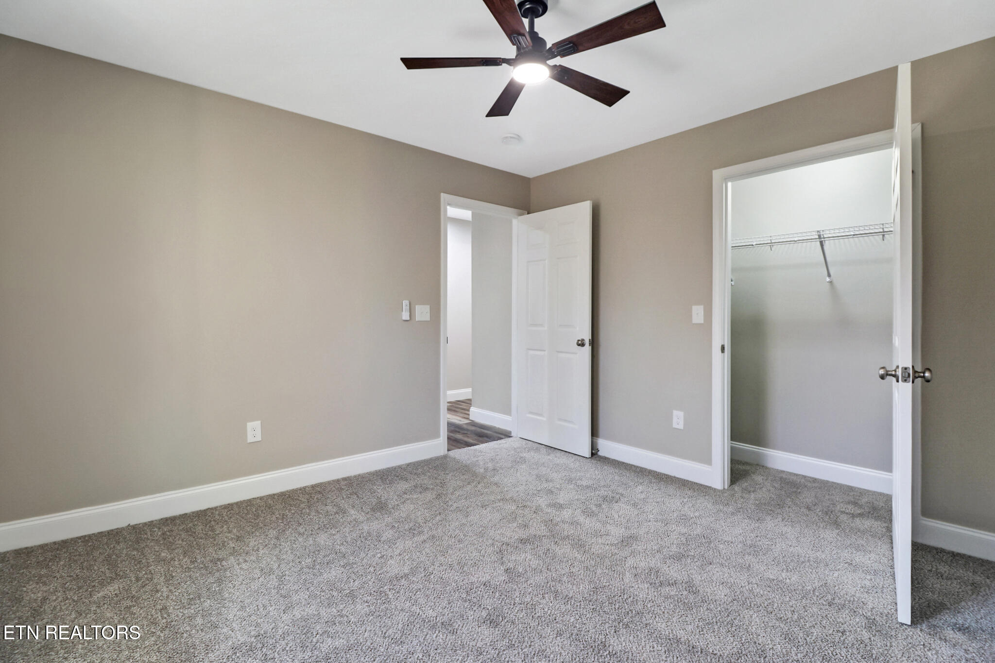 434 Pilot Mountain Road Sunbright, TN 37872 - Photo 20 of 29 2nd Bed