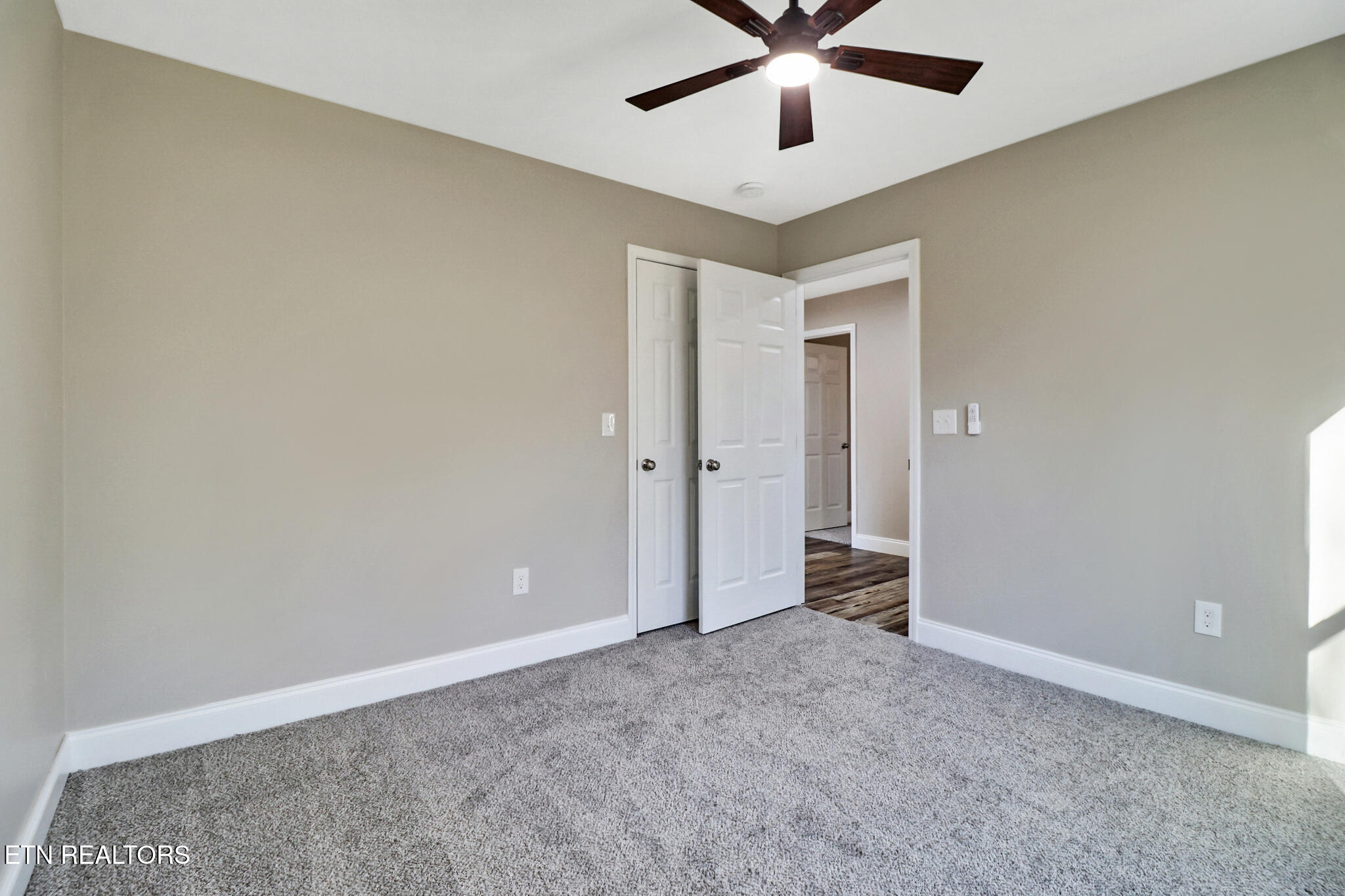 434 Pilot Mountain Road Sunbright, TN 37872 - Photo 24 of 29 4th Bed/Office