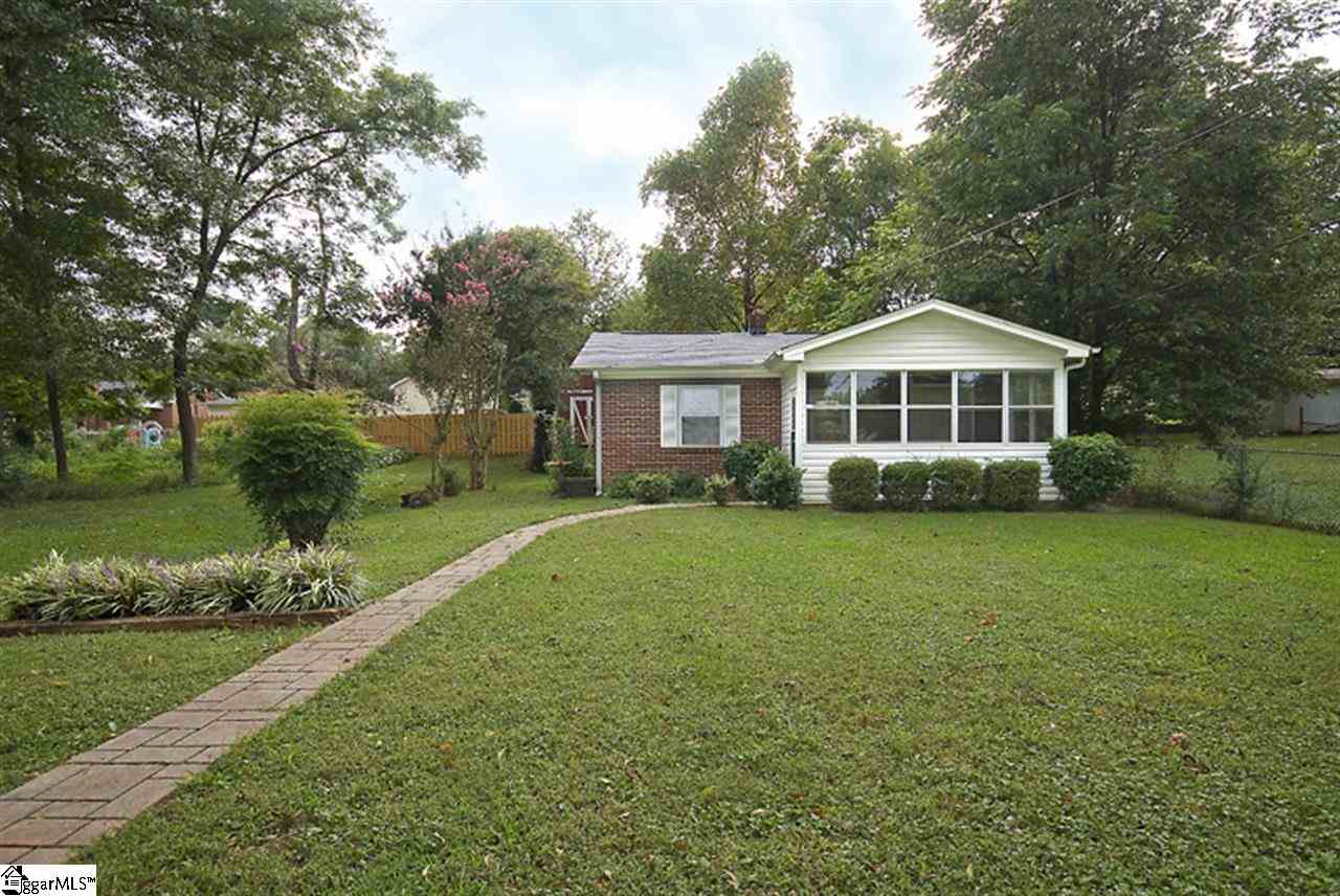 128 Ridgeway Drive Greenville, SC 29607 - Photo 1 of 1