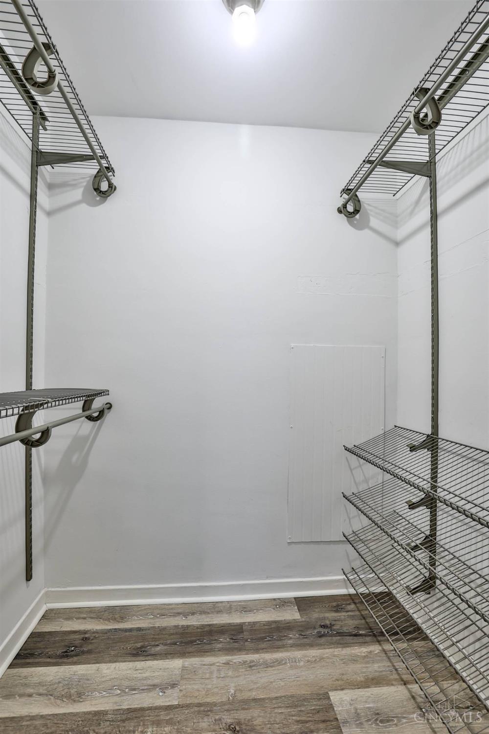 2324 Madison Road, Unit 506 Cincinnati, OH 45208 - Photo 19 of 28 Gallery Image 19