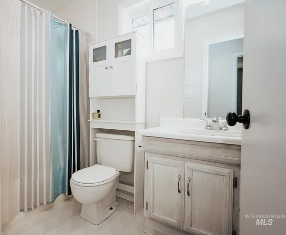 $450,000 | 24 Thomas Avenue, Salmon, ID 83467