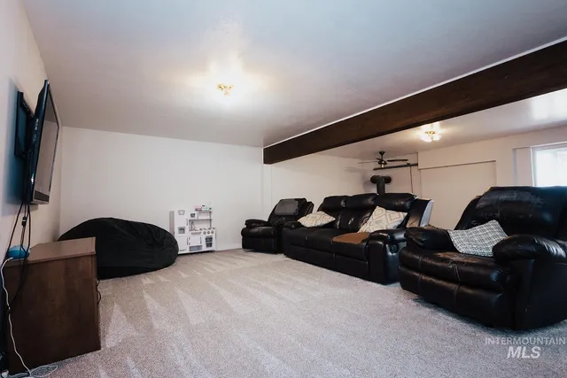 $450,000 | 24 Thomas Avenue, Salmon, ID 83467