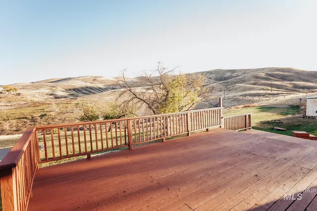 $450,000 | 24 Thomas Avenue, Salmon, ID 83467