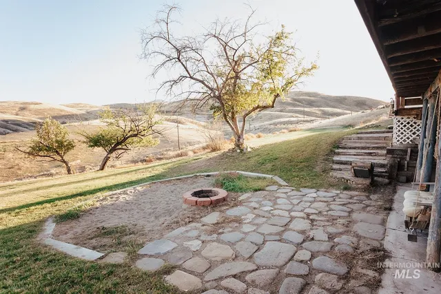 $450,000 | 24 Thomas Avenue, Salmon, ID 83467