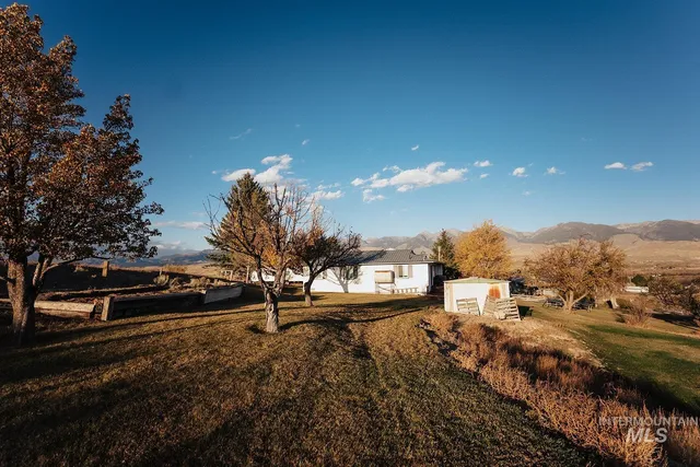 $450,000 | 24 Thomas Avenue, Salmon, ID 83467