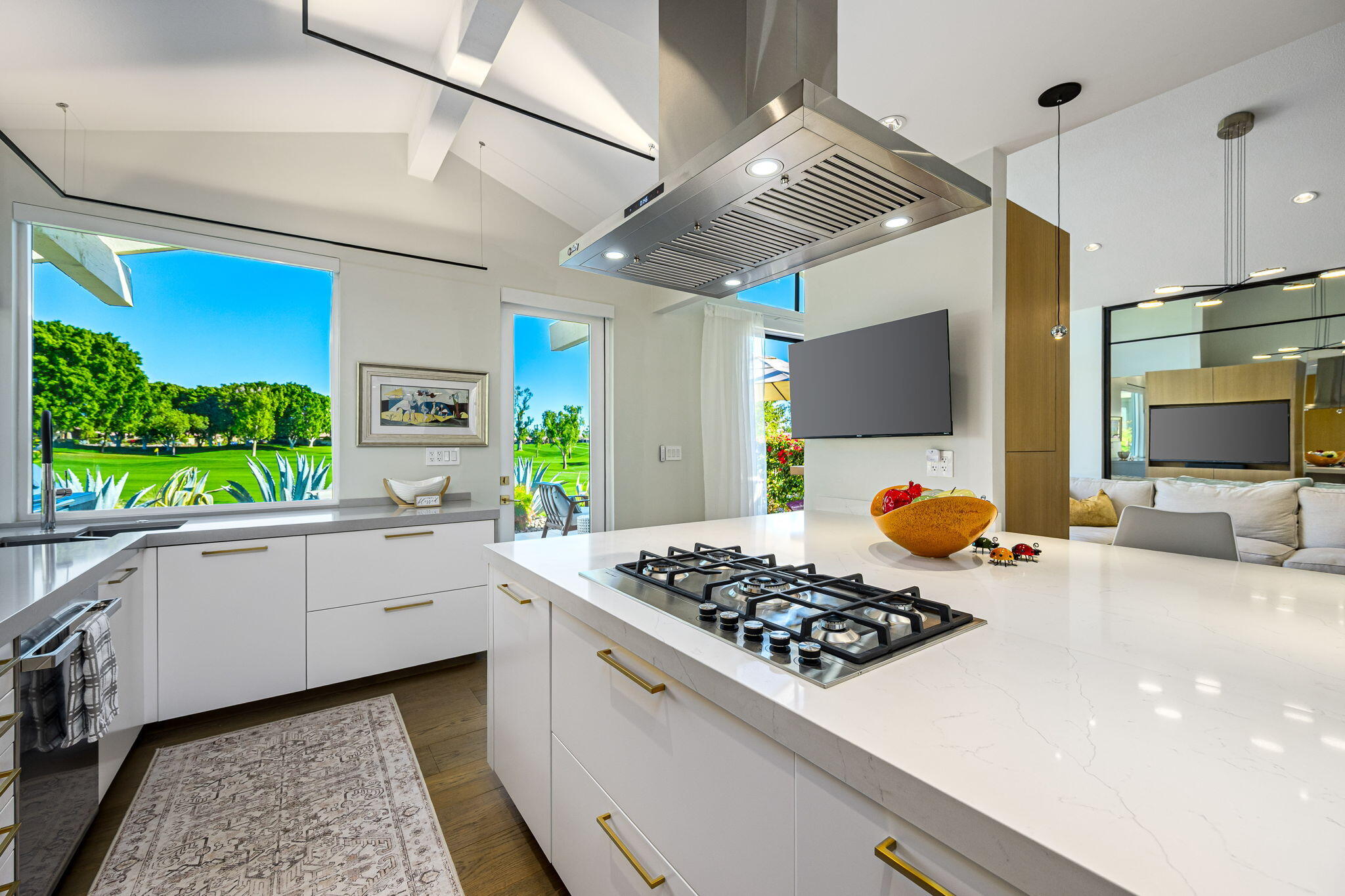 160 Deer Spring Way Palm Desert, CA 92211 - Photo 13 of 48 28-web-or-mls-MF_Deer_OPMG_1125_028