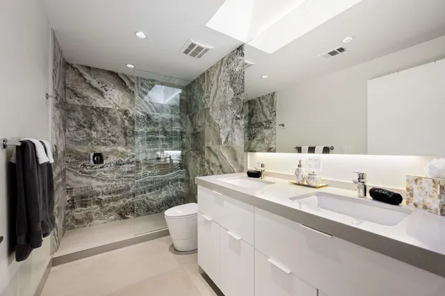 $935,000 | 160 Deer Spring Way, Palm Desert, CA 92211