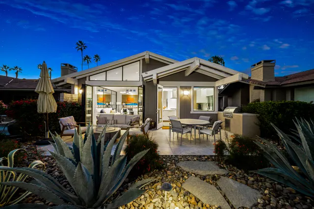 $935,000 | 160 Deer Spring Way, Palm Desert, CA 92211